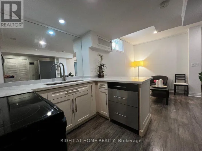 24 JONDAN ( BASEMNET) CRESCENT, Markham
