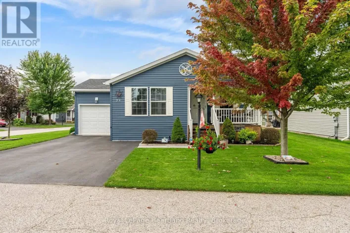 24 KELLESTINE DRIVE, Strathroy-Caradoc