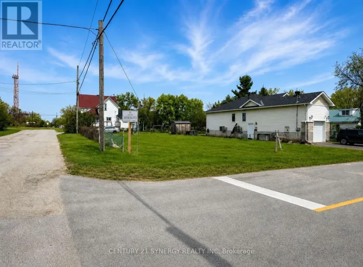 24 KING STREET, Smiths Falls