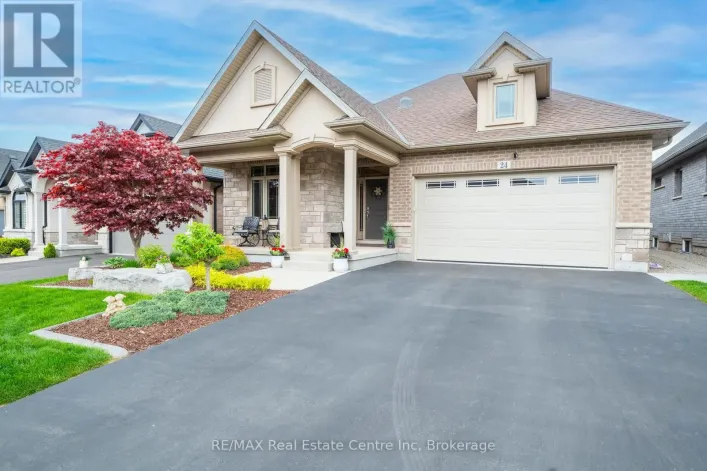 24 KINTYRE TRAIL, Welland