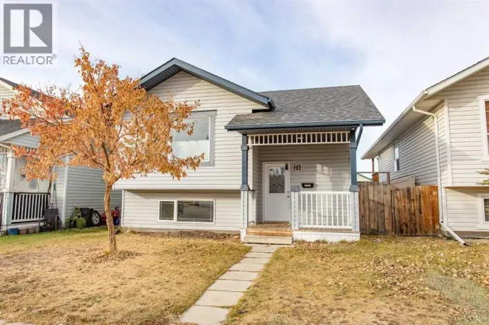 24 Lanterman Close, Red Deer