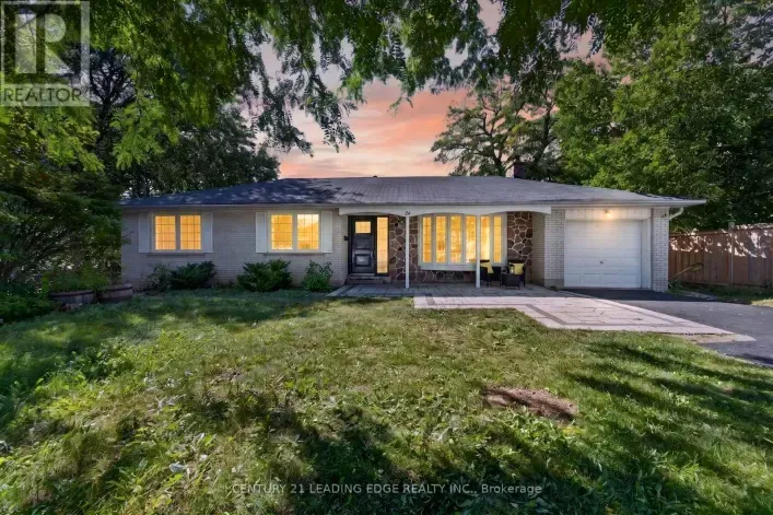 24 LINCOLN GREEN DRIVE, Markham