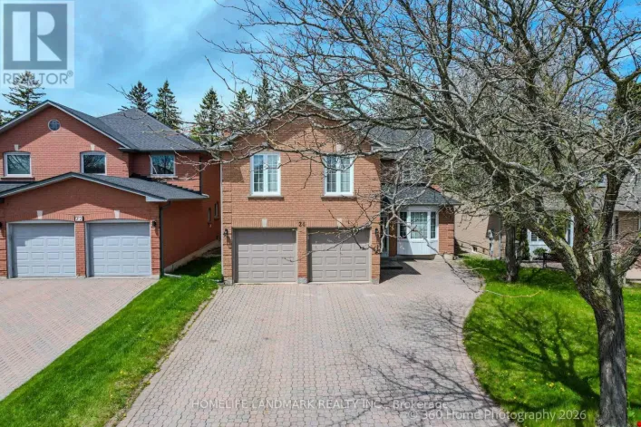 24 LOYAL BLUE CRESCENT, Richmond Hill
