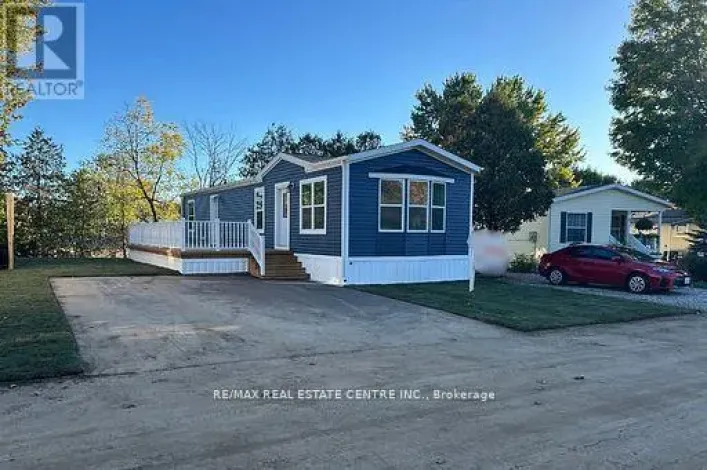 24 MACPHERSON CRESCENT, Hamilton