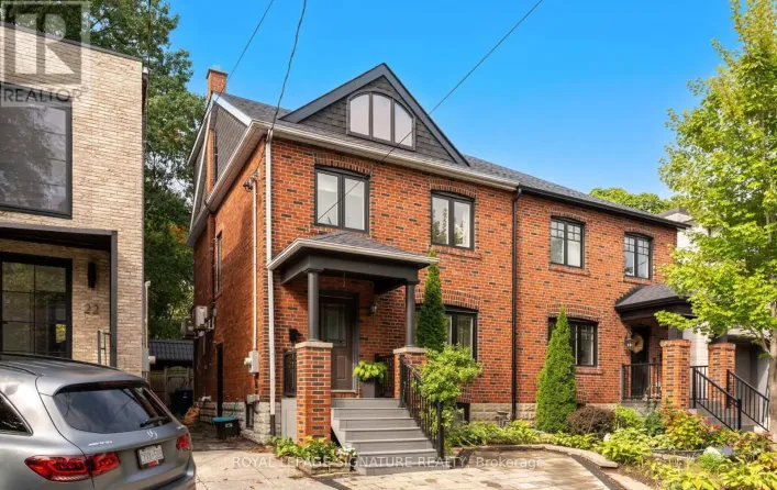 24 MANN AVENUE, Toronto