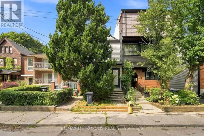 24 MARION STREET, Toronto