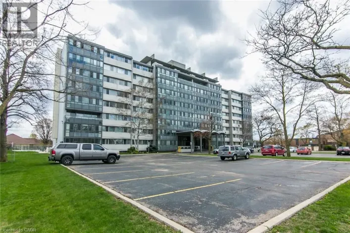 24 MIDLAND Drive Unit# 402, Kitchener