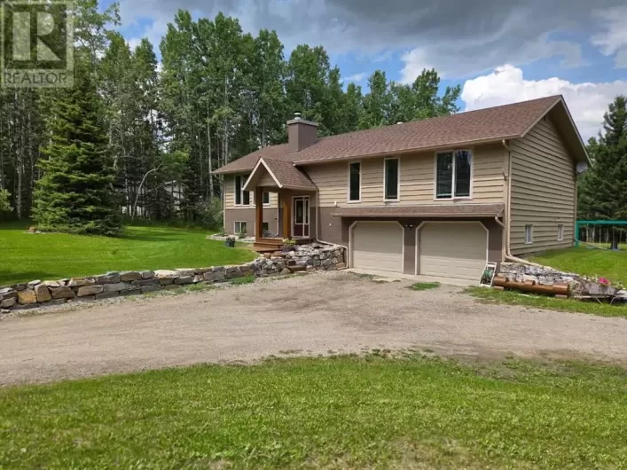 24 Mountain View Park, Bragg Creek