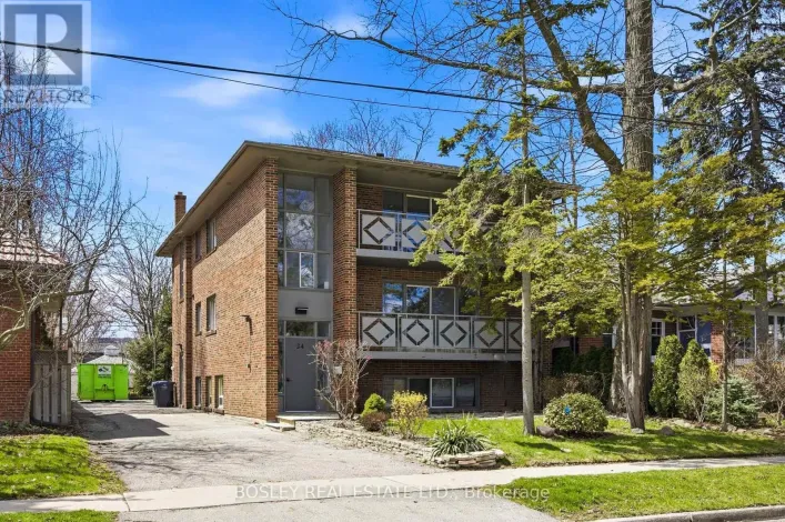 24 OAKWOOD AVENUE N, Mississauga