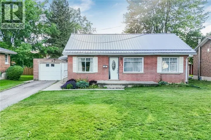 24 PARK Street, Aylmer