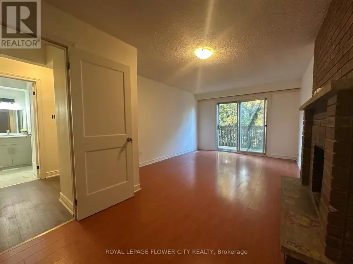 24 PETERSON COURT, Brampton