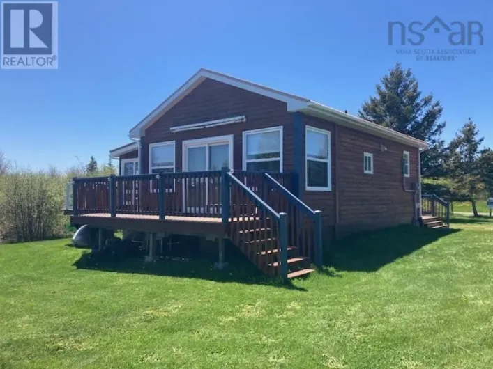 24 Pirates Cove Way, River John