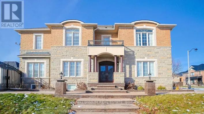 24 PRINCE EDWARD BOULEVARD, Brampton