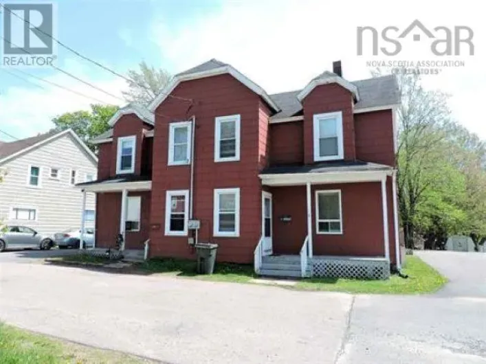 2-4 Queen Street Extension, Amherst