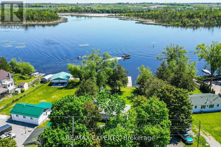 24 RIVERSIDE DRIVE, Kawartha Lakes