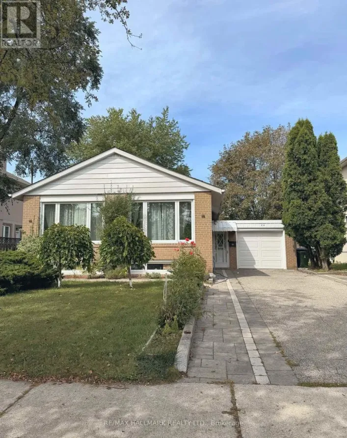 24 SABINE ROAD, Toronto