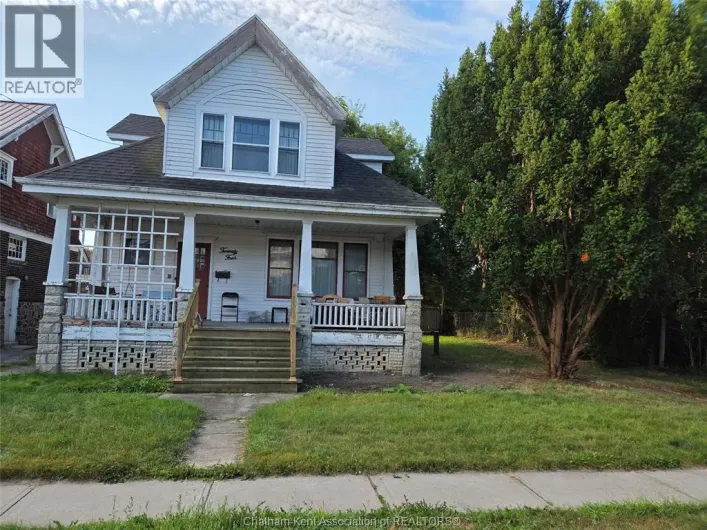24 STANLEY AVENUE, Chatham
