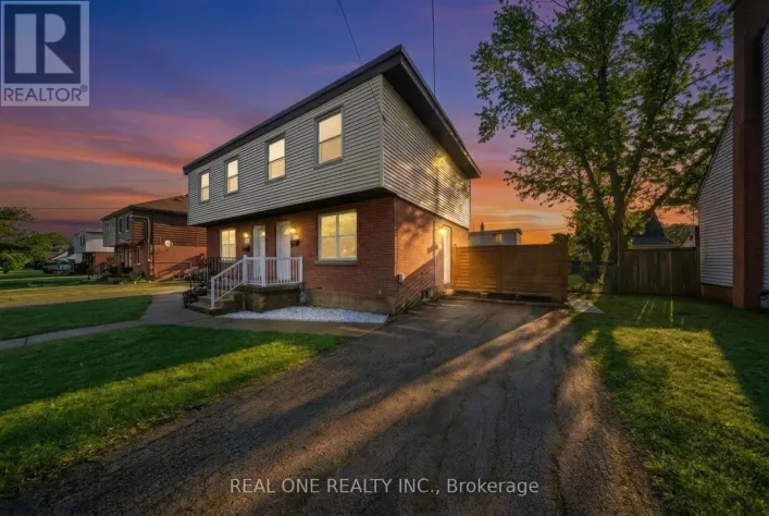 24 SUMACH STREET, Hamilton
