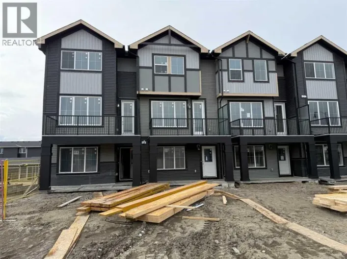 24 Sundown Place, Cochrane