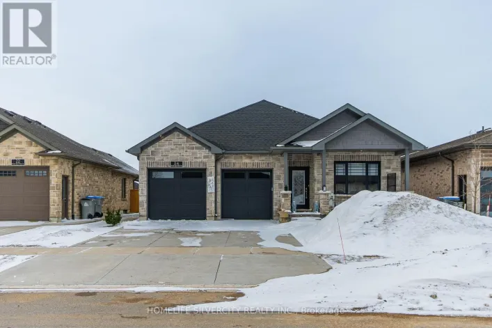 24 WINCHESTER CRESCENT, North Perth