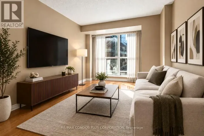 240 - 250 WELLINGTON STREET W, Toronto