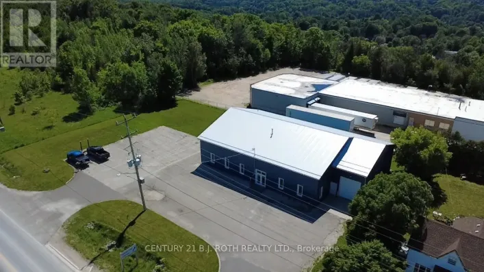 240 9TH AVENUE E, Owen Sound