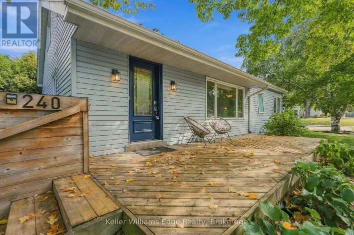 240 BENDAMERE AVENUE, Hamilton