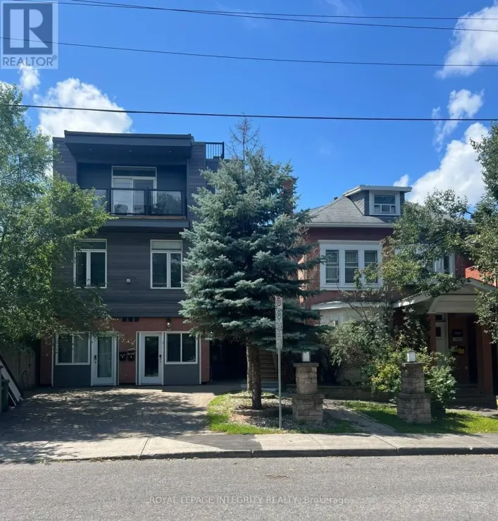 240 BLACKBURN AVENUE, Ottawa