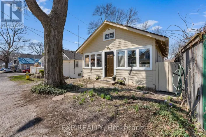 240 LINCOLN ROAD W, Fort Erie