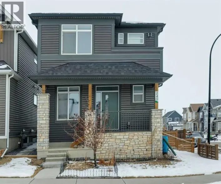 240 Lucas Avenue NW, Calgary