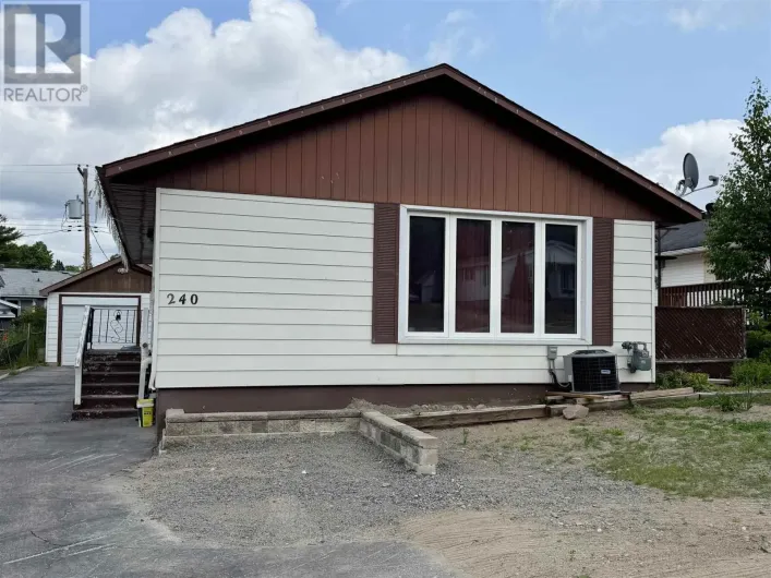 240 Mississauga AVE, Elliot Lake