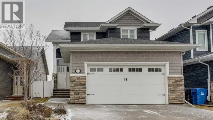 240 Van Slyke Way, Red Deer