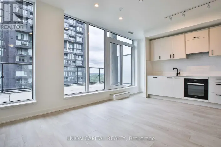 2401 - 5 QUARRINGTON LANE, Toronto