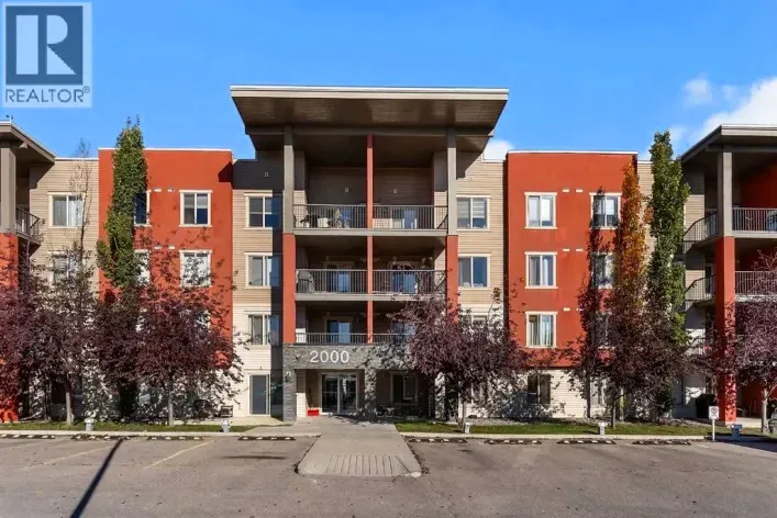 2402, 403 Mackenzie Way SW, Airdrie