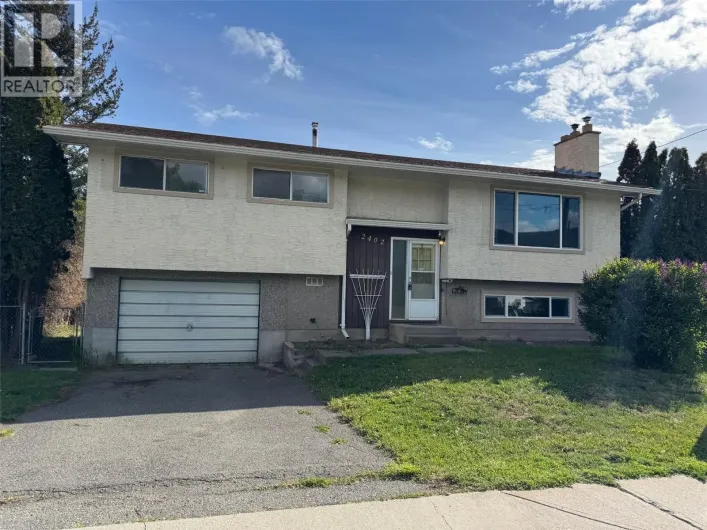2402 Clapperton Avenue, Merritt
