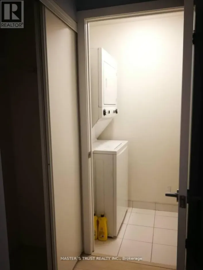 2403 - 70 FOREST MANOR ROAD, Toronto