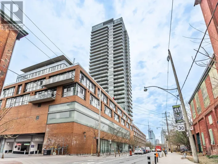 Apartment for sale: 2406 - 33 MILL STREET, Toronto