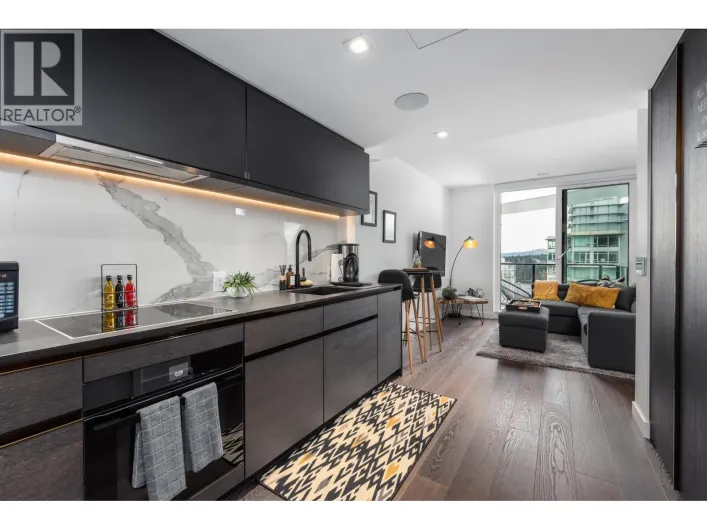 2406 620 CARDERO STREET, Vancouver