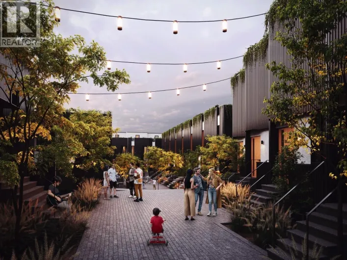 2406 E 12TH AVENUE, Vancouver