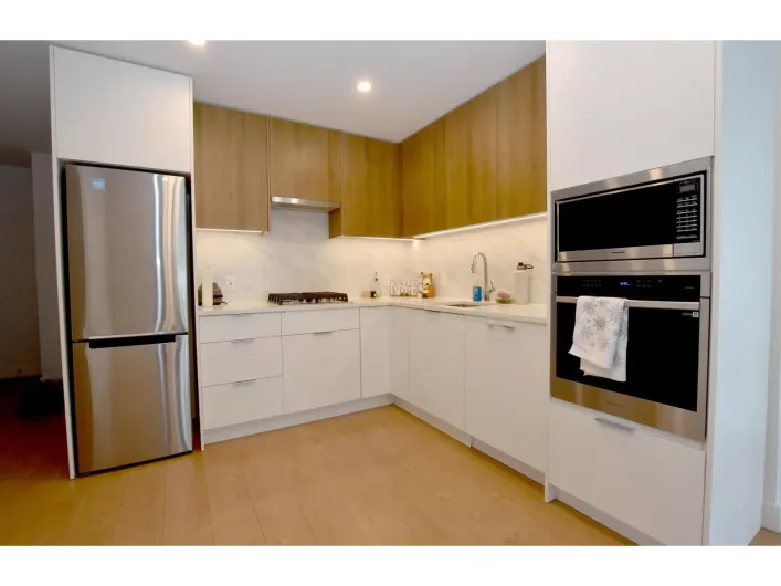 2407 13359 OLD YALE ROAD, Surrey