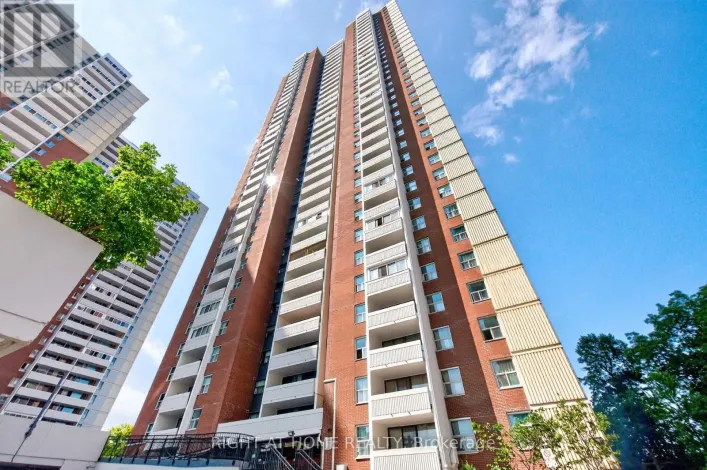 2407 - 3 MASSEY SQUARE, Toronto