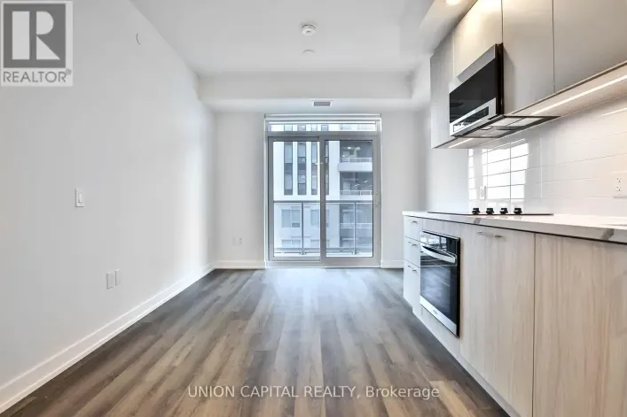 Apartment for rent: 2407 - 5 MEADOWDALE ROAD, Vaughan