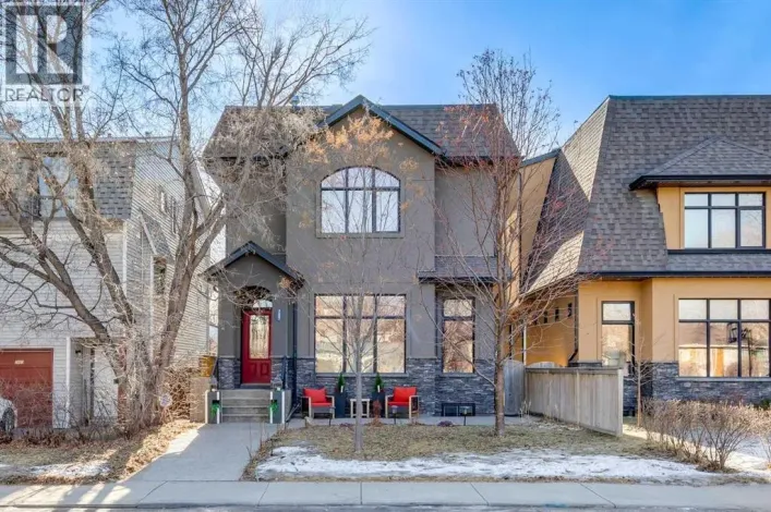 2407 Westmount Road NW, Calgary