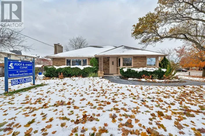 2409 WALKER'S LINE, Burlington