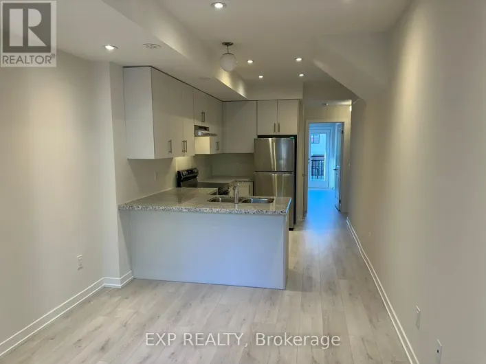 241 - 15100 YONGE STREET, Aurora