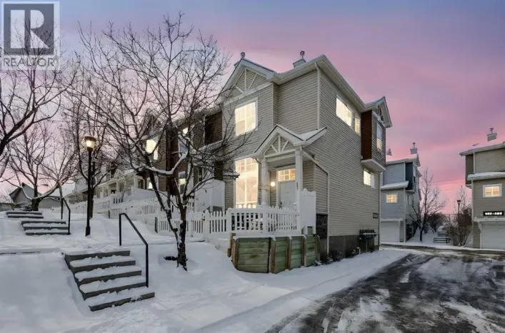 241 Elgin Gardens SE, Calgary