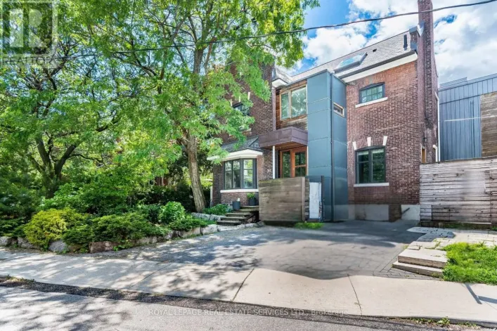 241 GARDEN AVENUE, Toronto