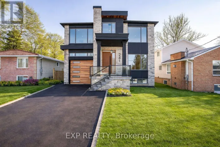 241 PARKWAY AVENUE, Georgina