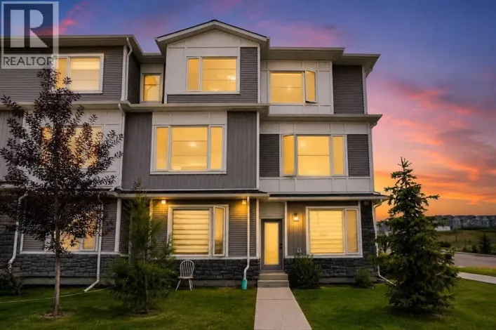 241 Saddlepeace Crescent NE, Calgary