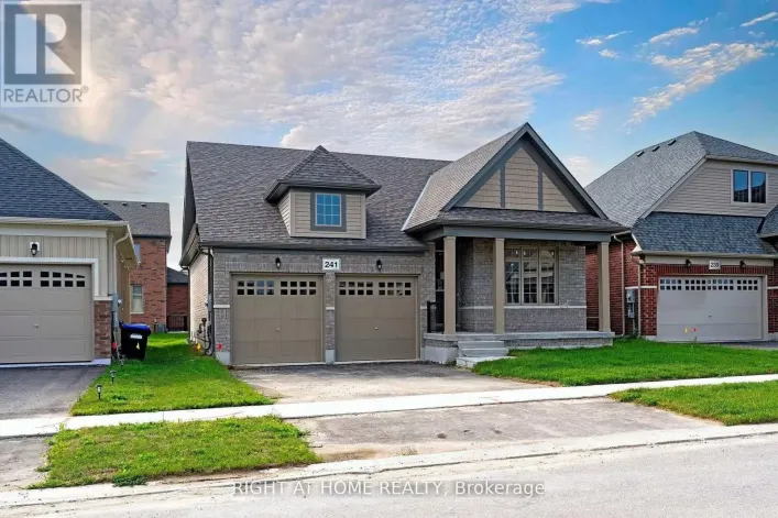 241 WILCOX DRIVE, Clearview